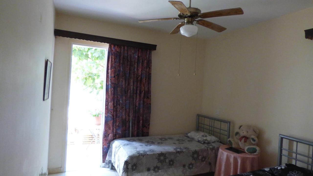 Kalampakas Guesthouse Λάρνακα Εξωτερικό φωτογραφία